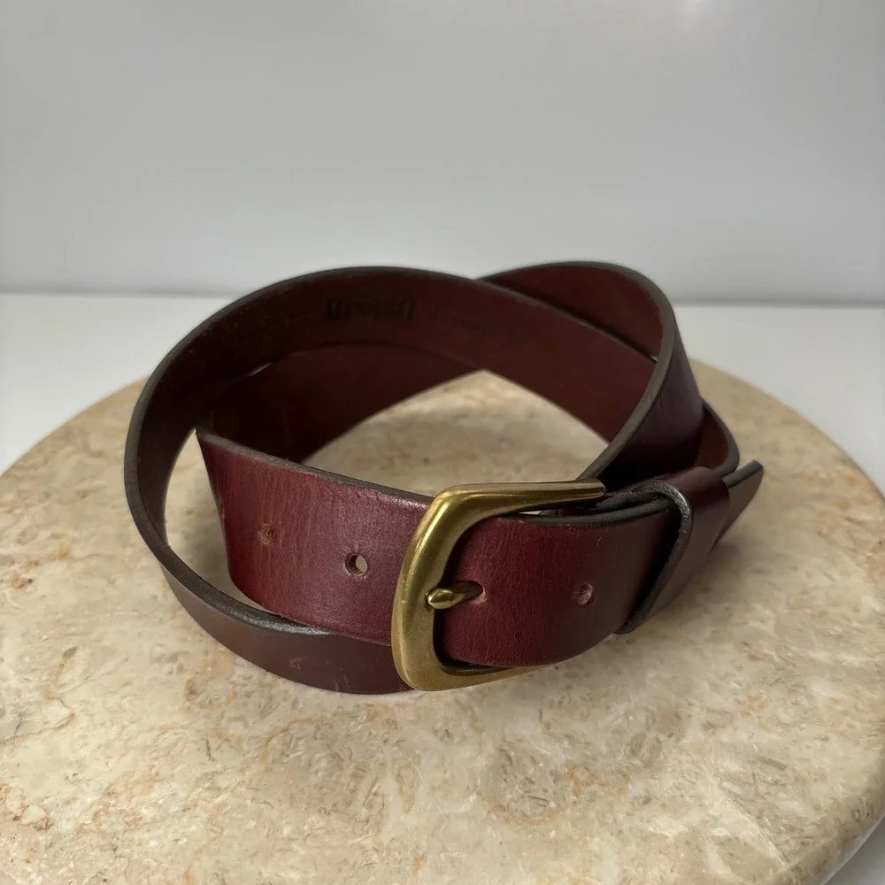 Mens Duluth Trading Company‎ Leather Belt Brass Buckle Classic Casual Dress Belt
